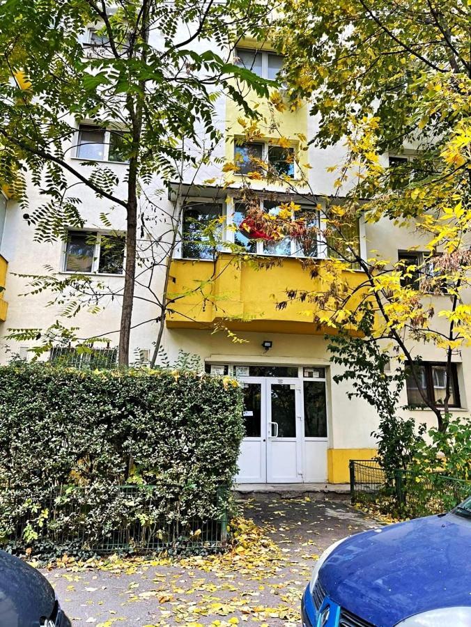 Start Apartments 1 Bucharest Exterior photo